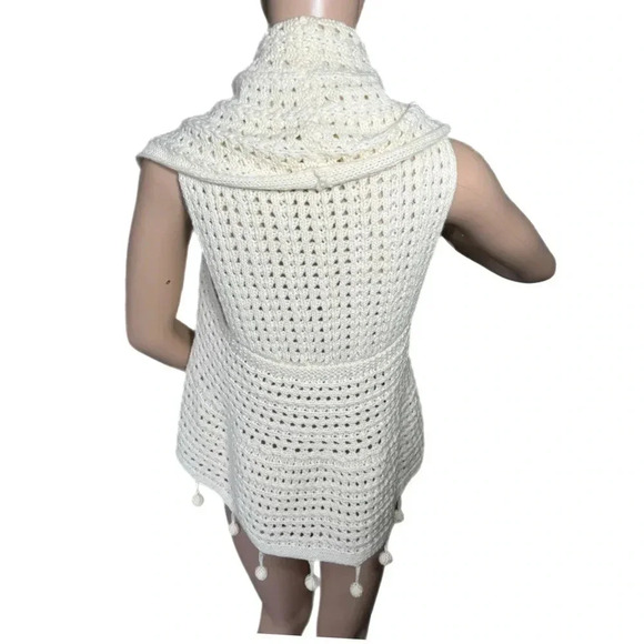 Vintage Y2K MUDPIE Crochet Knit Cardigan Sweater Size S Ivory Sleeveless Shawl - Picture 3 of 9
